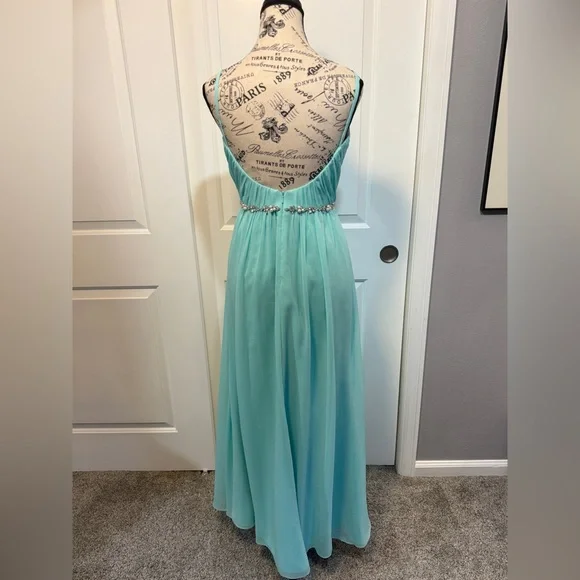 NWOT David’s Bridal Aqua with Rhinestone Belt Bridesmaid Dress - Picture 6 of 16